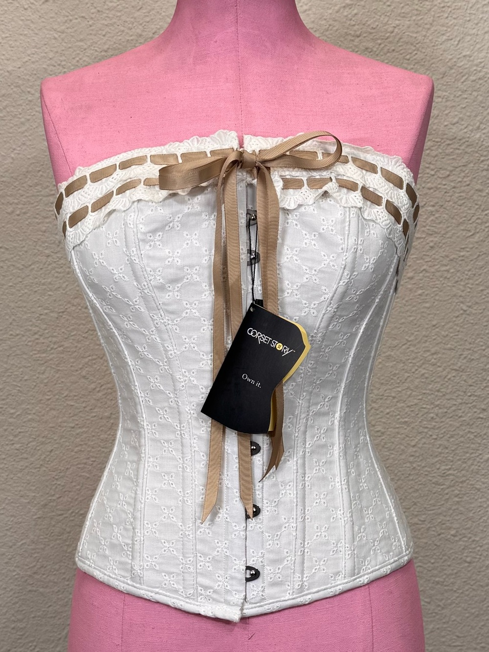 Corset Story Overbust White Cotton Eyelet Corset UK 6 US 2 Steel Boned NWT